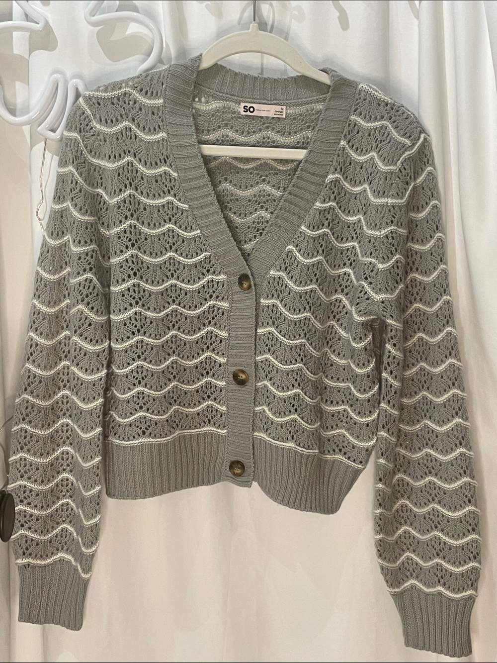 SO Light Gray Openwork V‑Neck Cardigan with Cream Trim